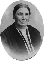 Det første forstanderpar 1906-37 var Magnus og Kristine Grønne